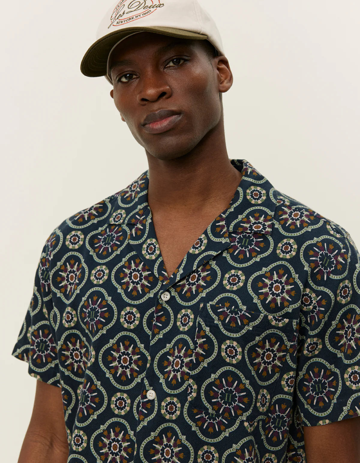 LUKAS AOP TAPESTRY SS SHIRT
