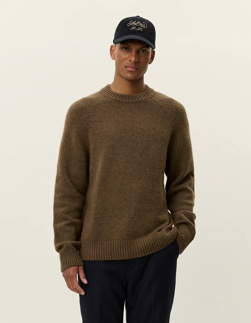 GILBERT ROUNDNECK KNIT