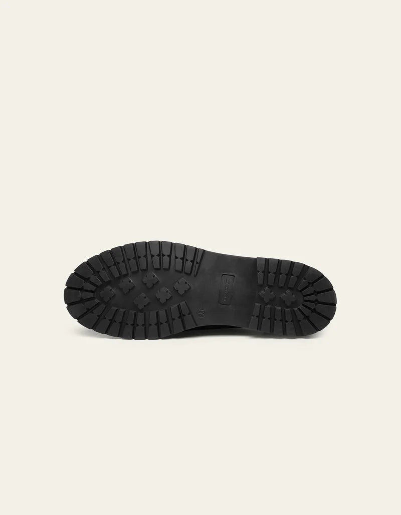 TAYLOR MATTE MOC TOE