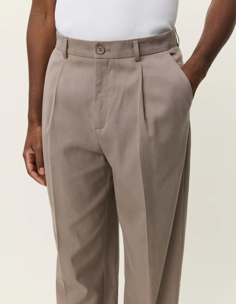 REECE PLEATED TWILL SUIT PANTS