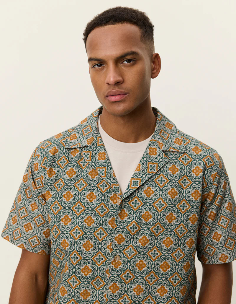 LUKAS ARABESQUE AOP SS SHIRT