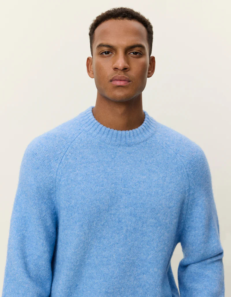 GILBERT ROUNDNECK KNIT