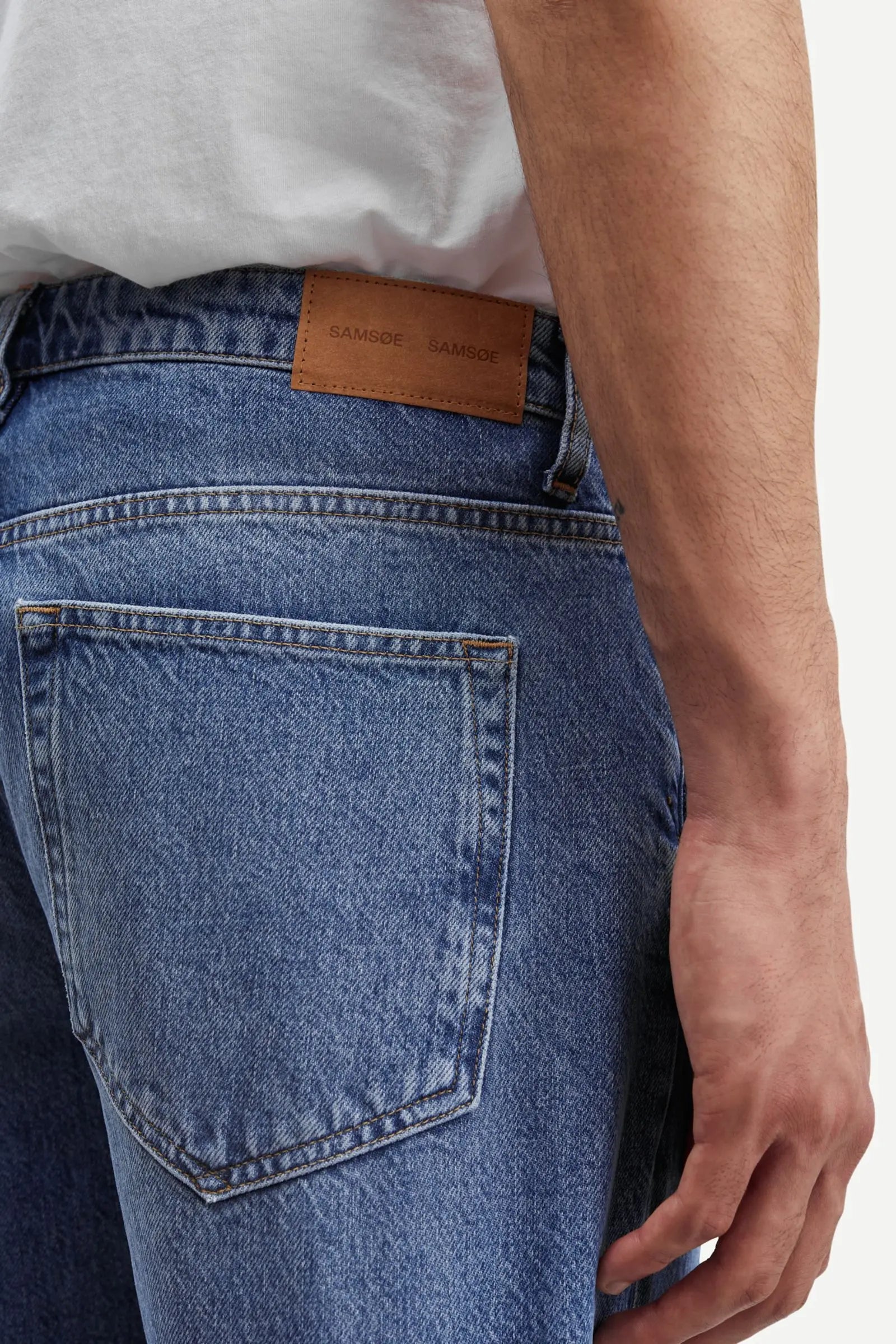 EDDIE JEANS