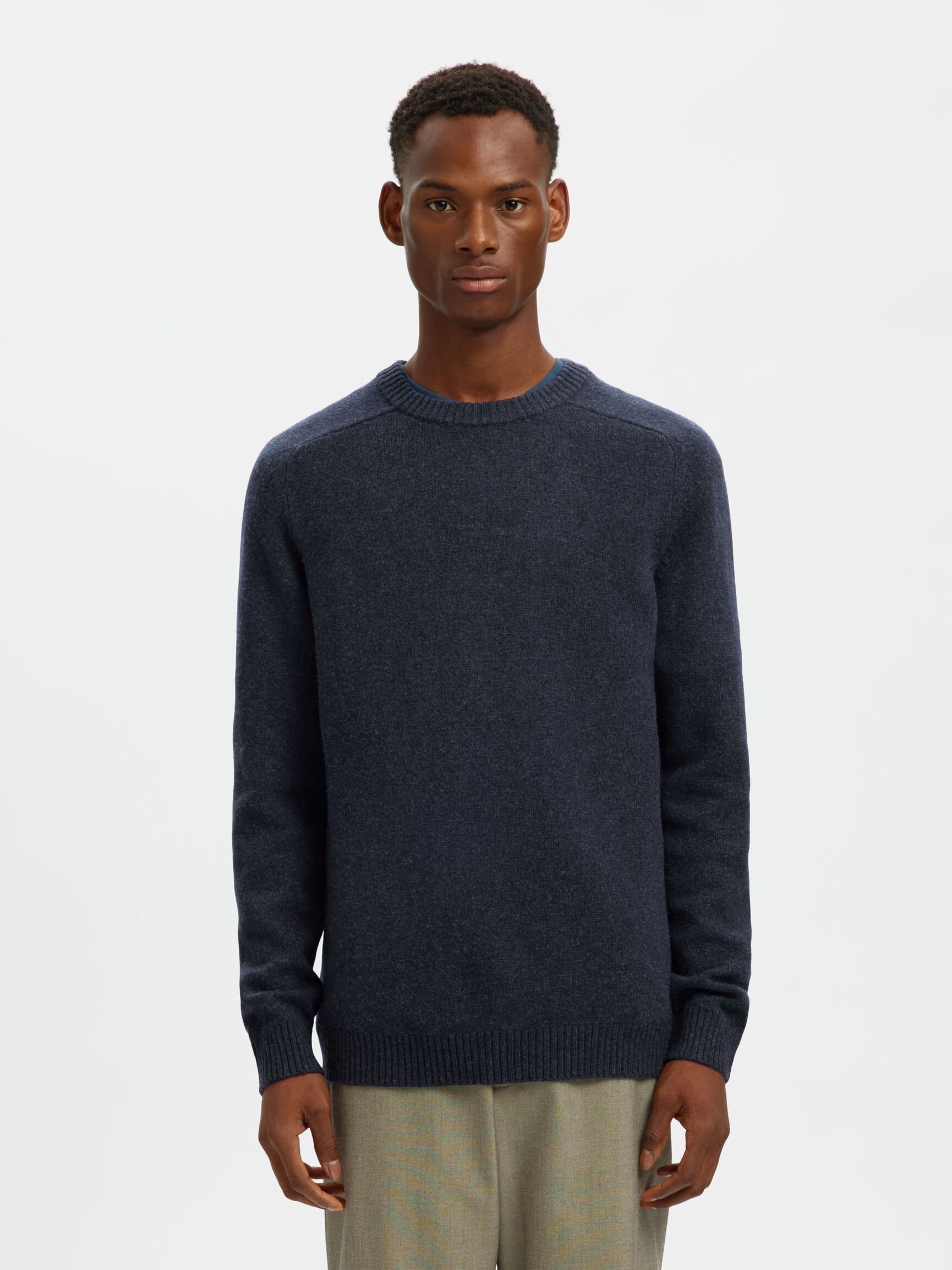 RAI KNIT CREW NECK