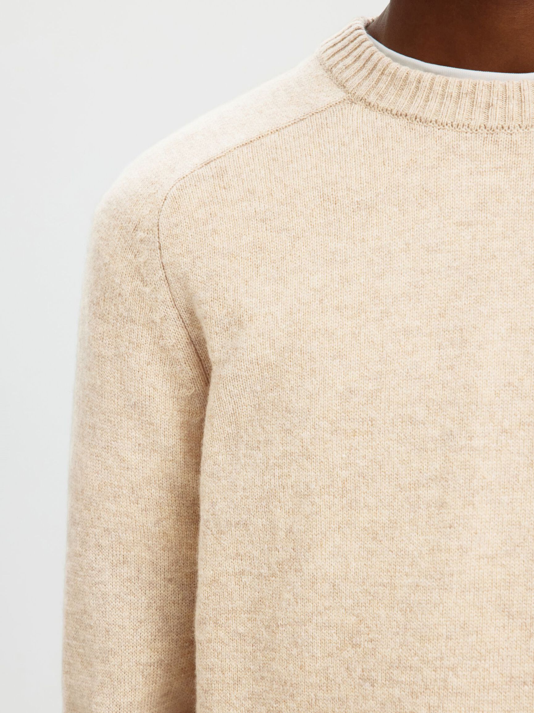 RAI KNIT CREW NECK