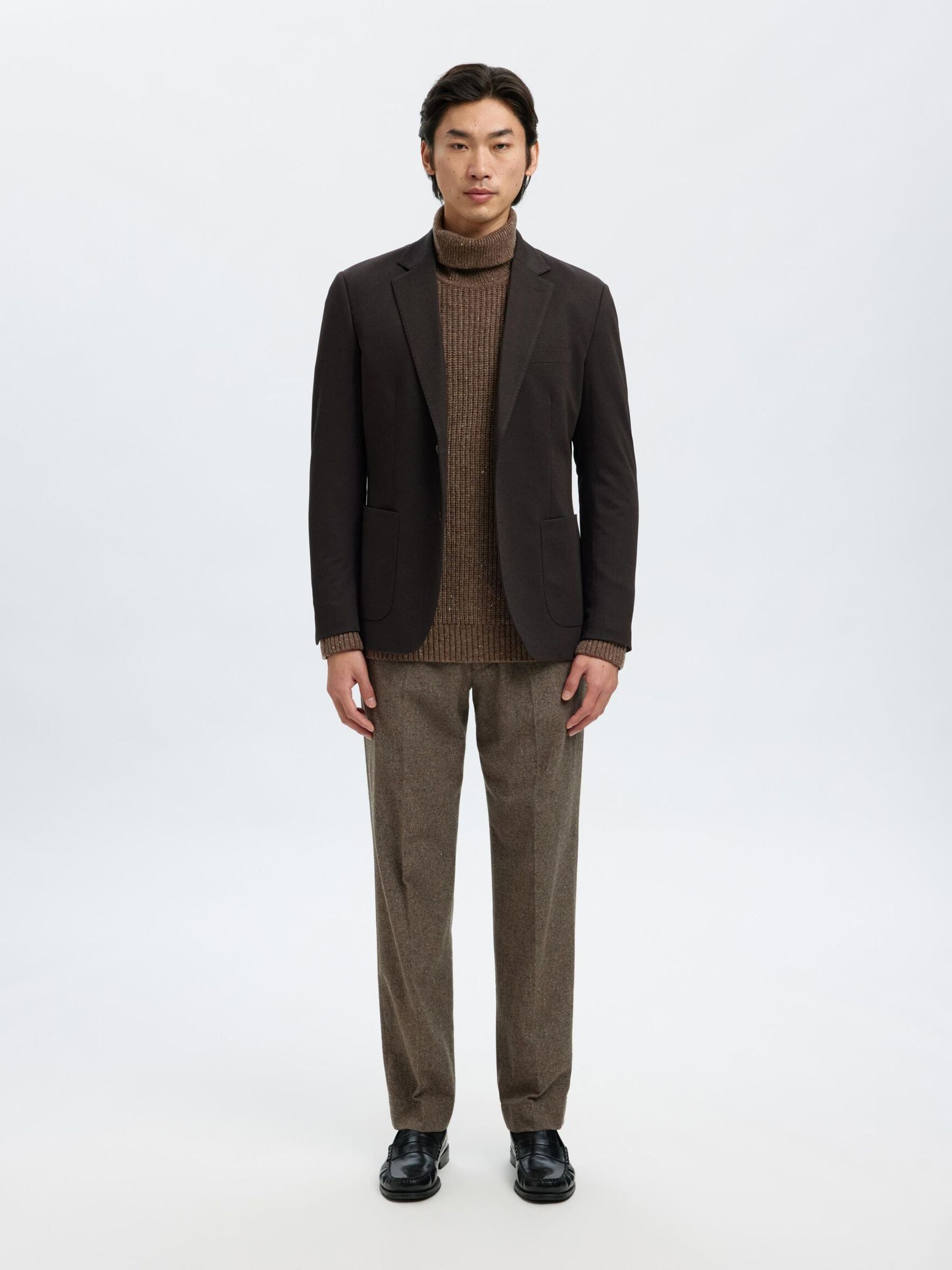 LAND KNIT ROLL NECK
