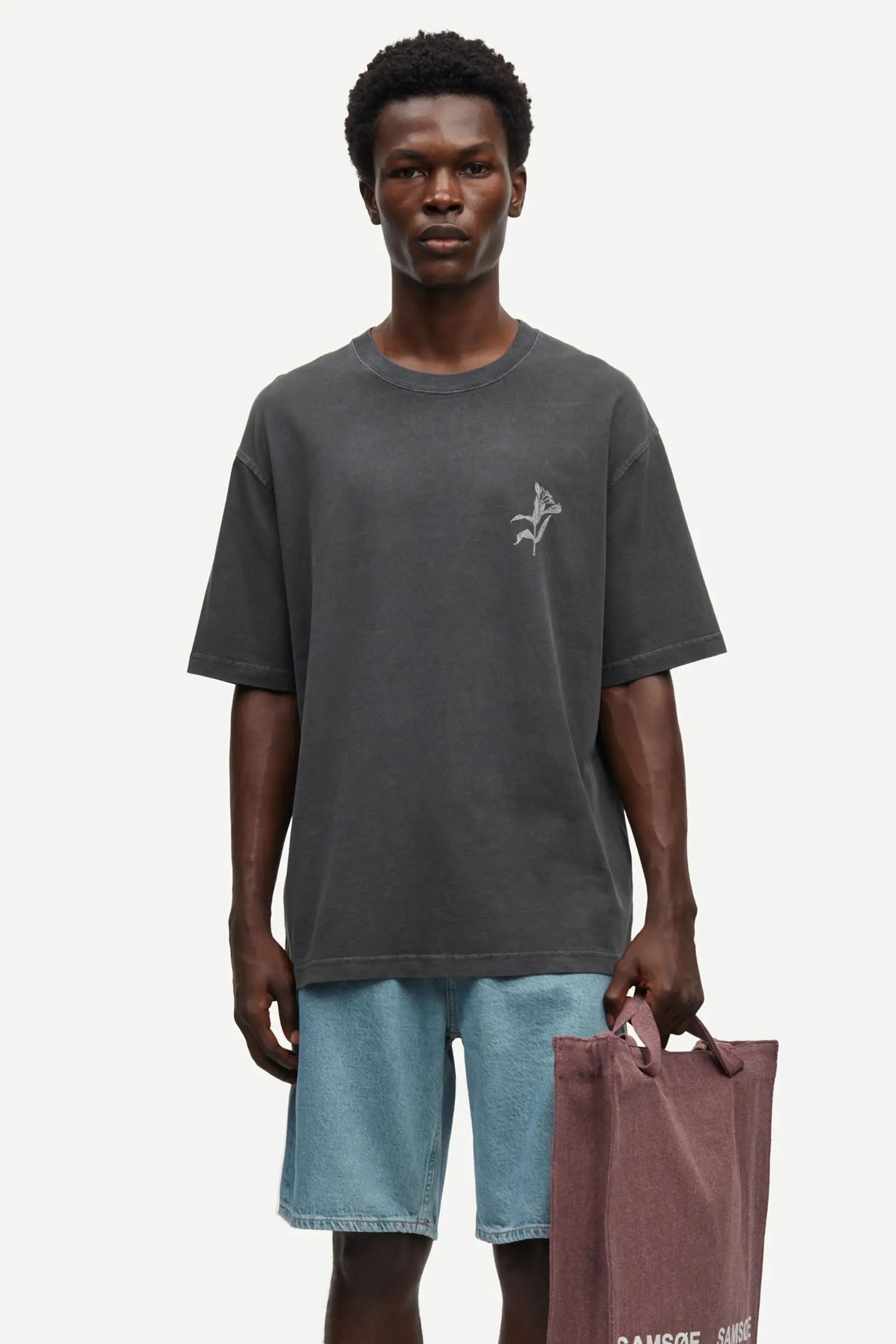 SALILIUM T-SHIRT