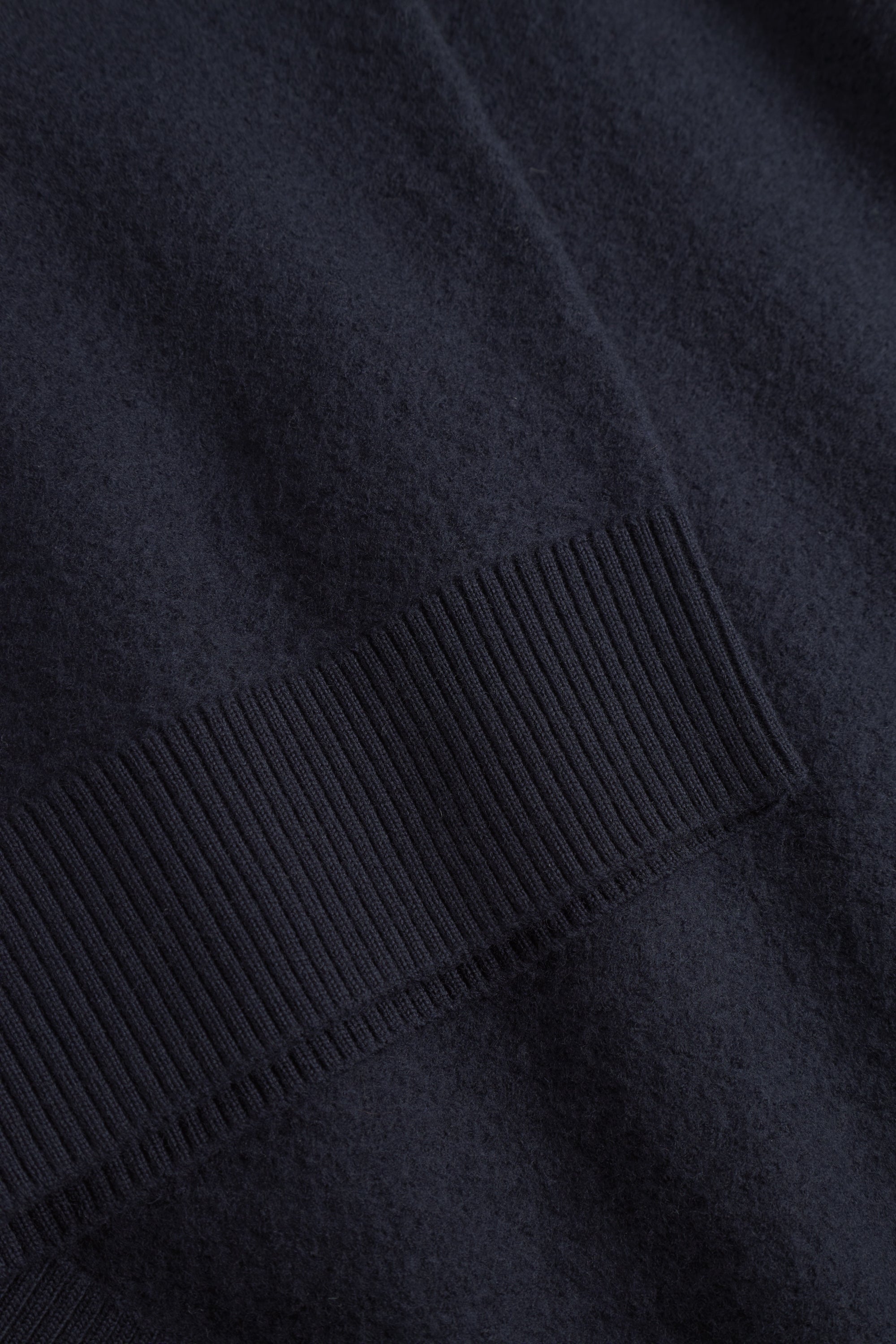 ROM BOILED WOOL CREWNECK