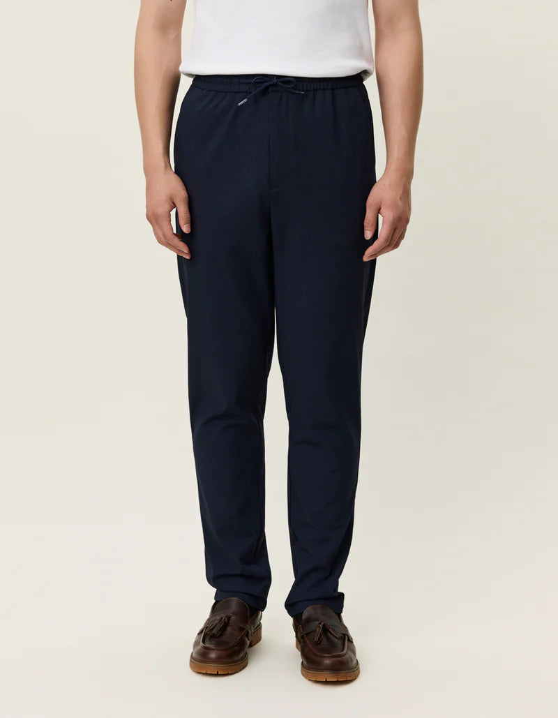 COMO TAPERED TEXTURED PANTS