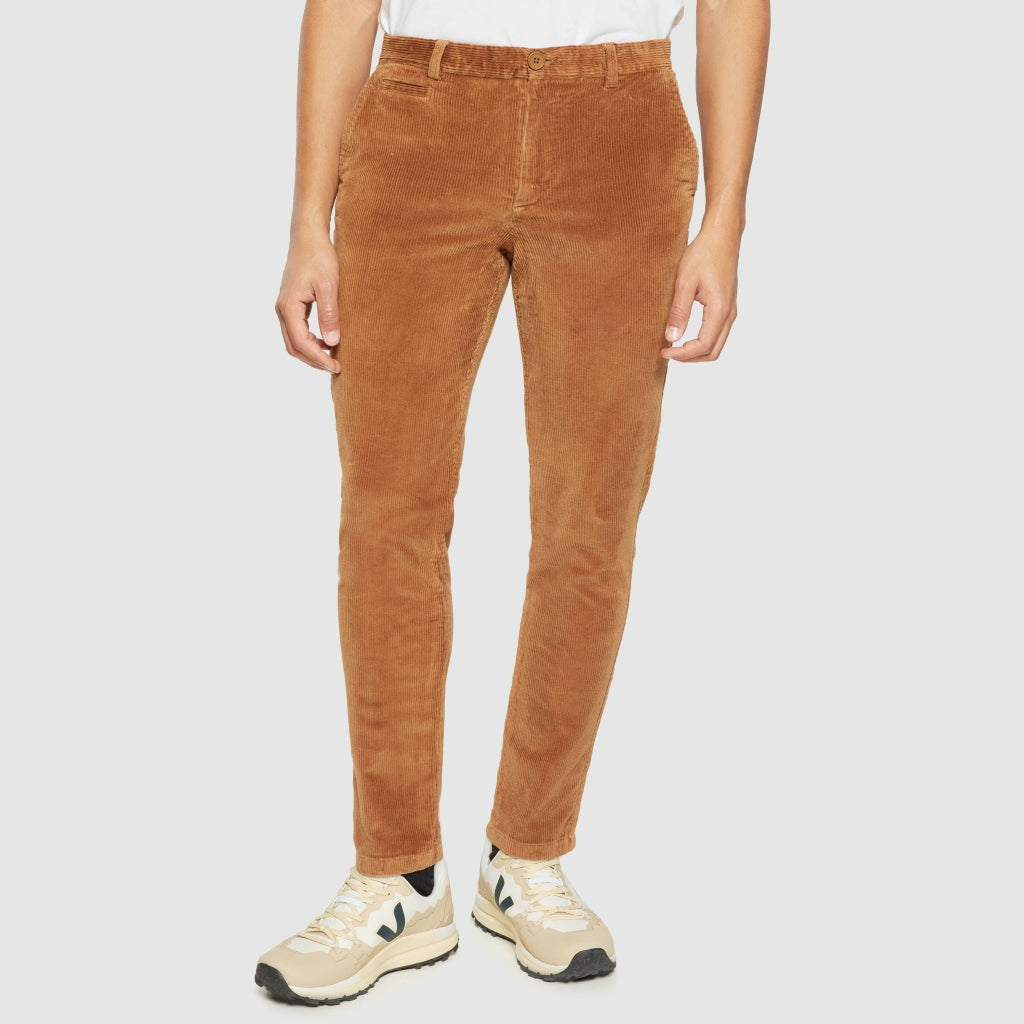 CHUCK CORDUROY CHINO PANTS