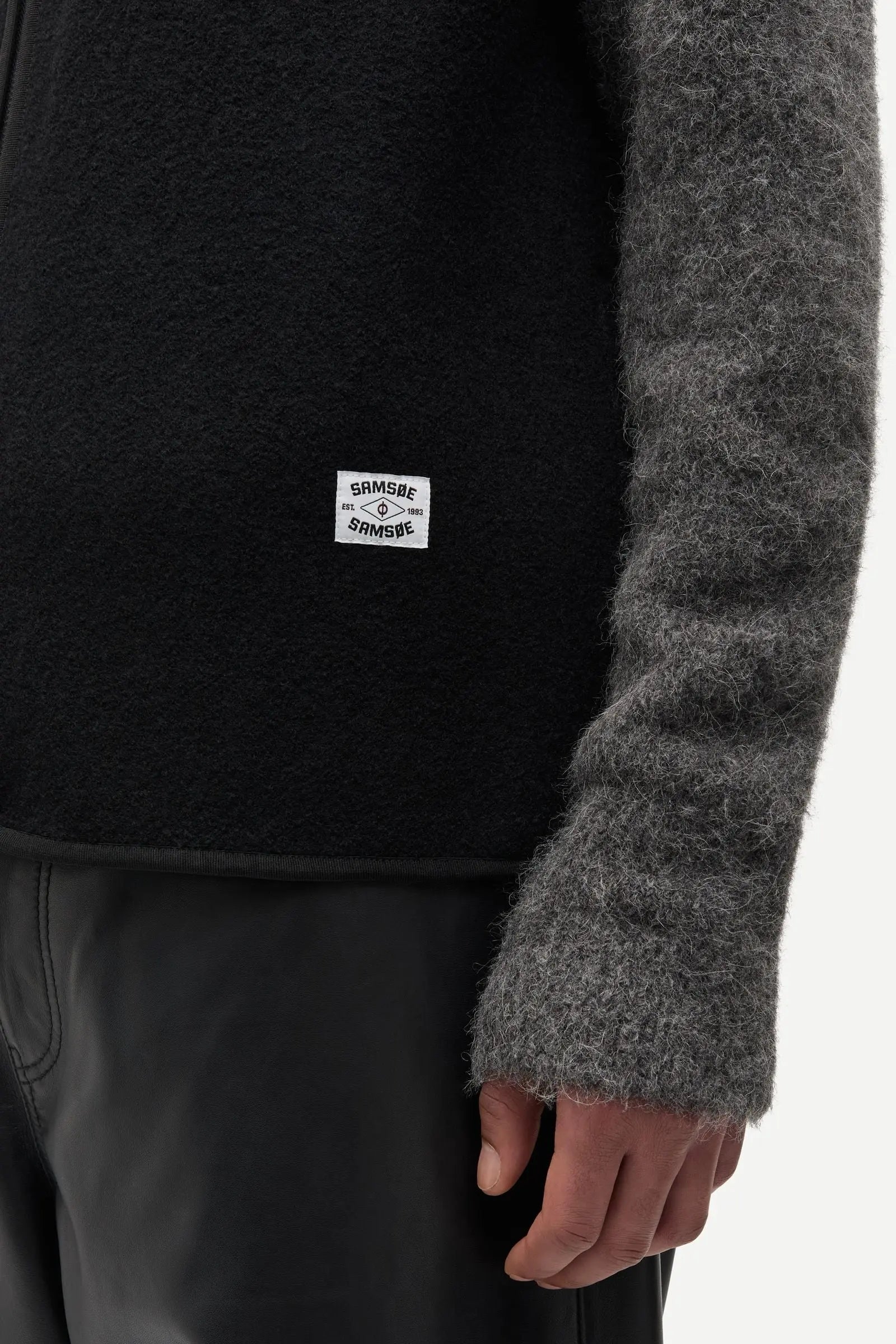 SAHANNES VEST