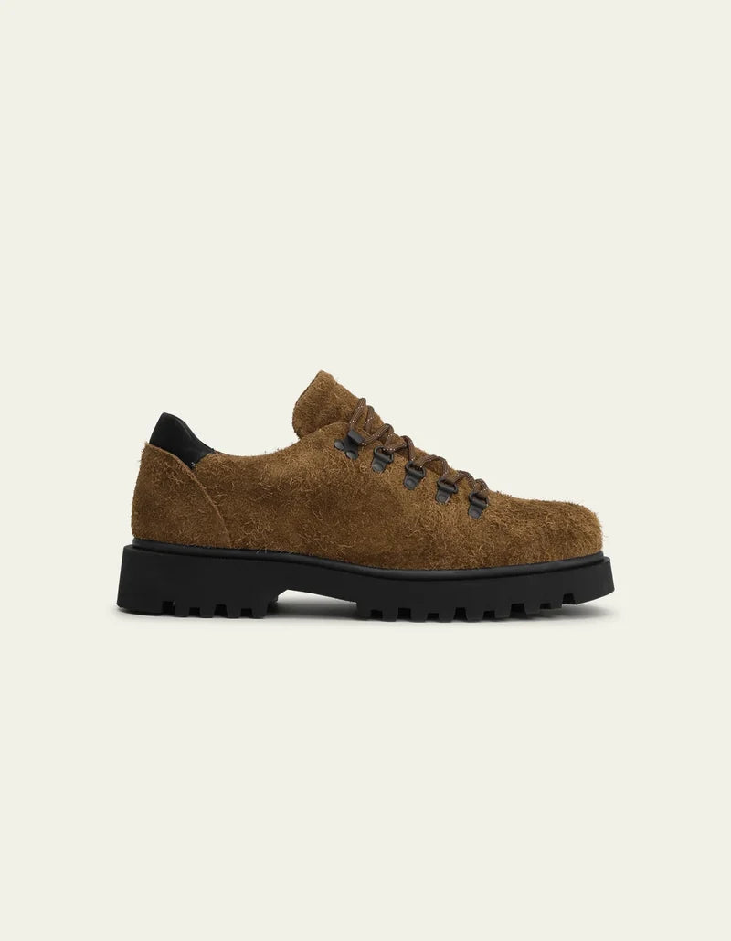 HAIRY SUEDE LOW HIKING BOOT