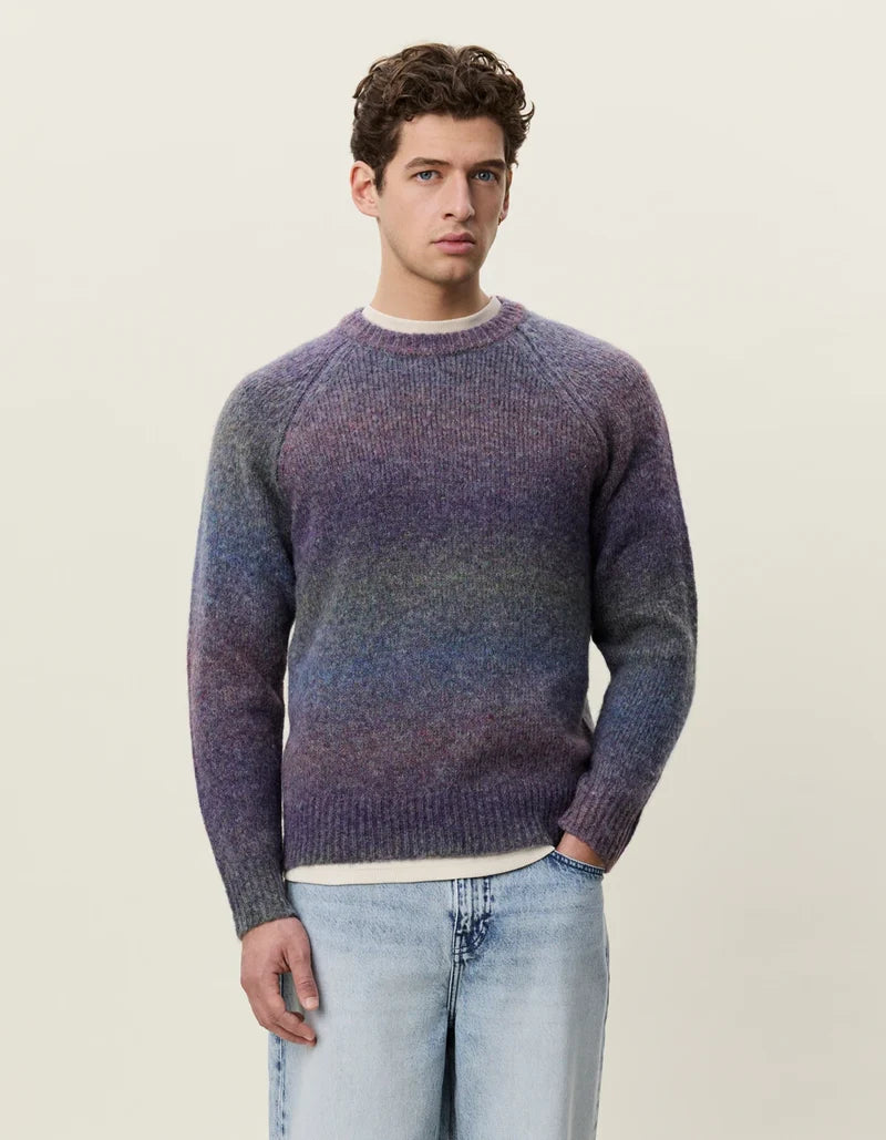 GRADIENT ROUNDNECK KNIT
