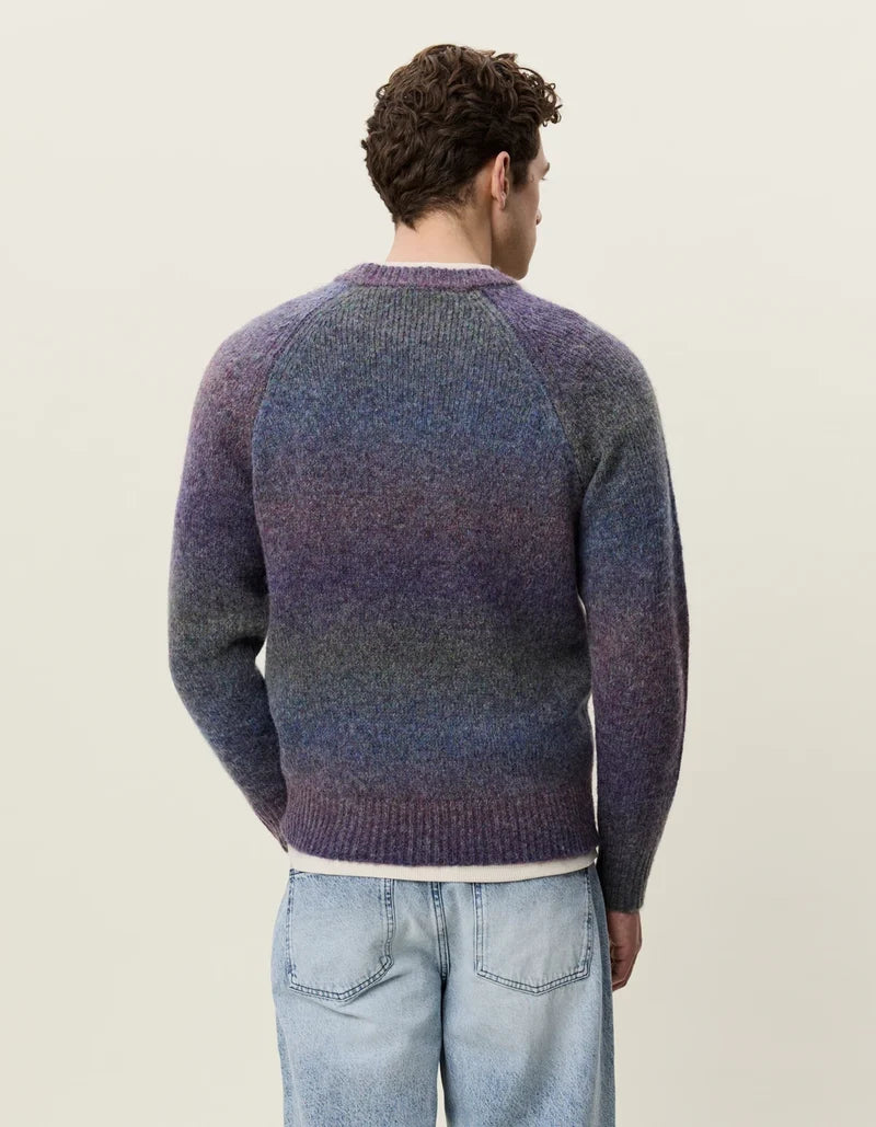 GRADIENT ROUNDNECK KNIT