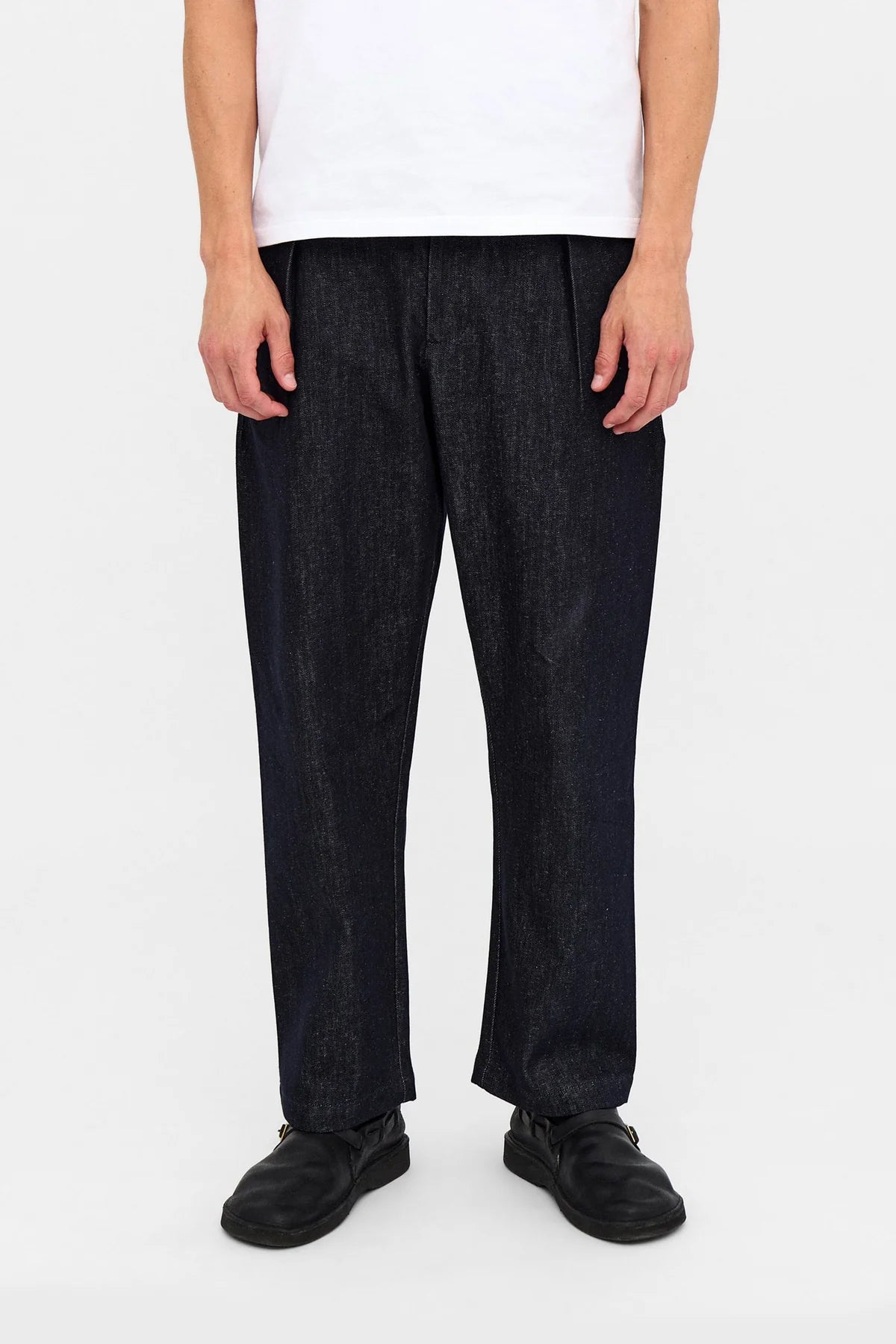 AKJAKOB DENIM PANTS