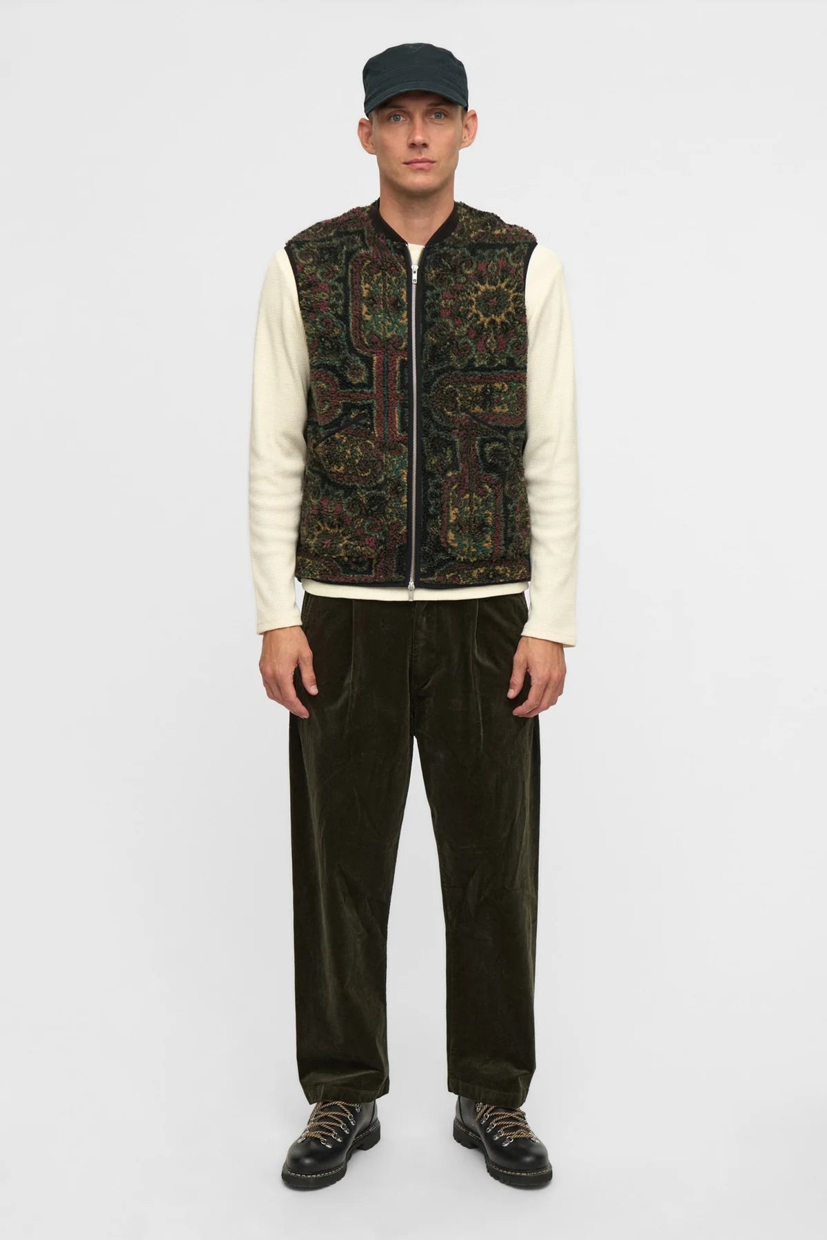 AKROBIN JACQ TEDDY GILET