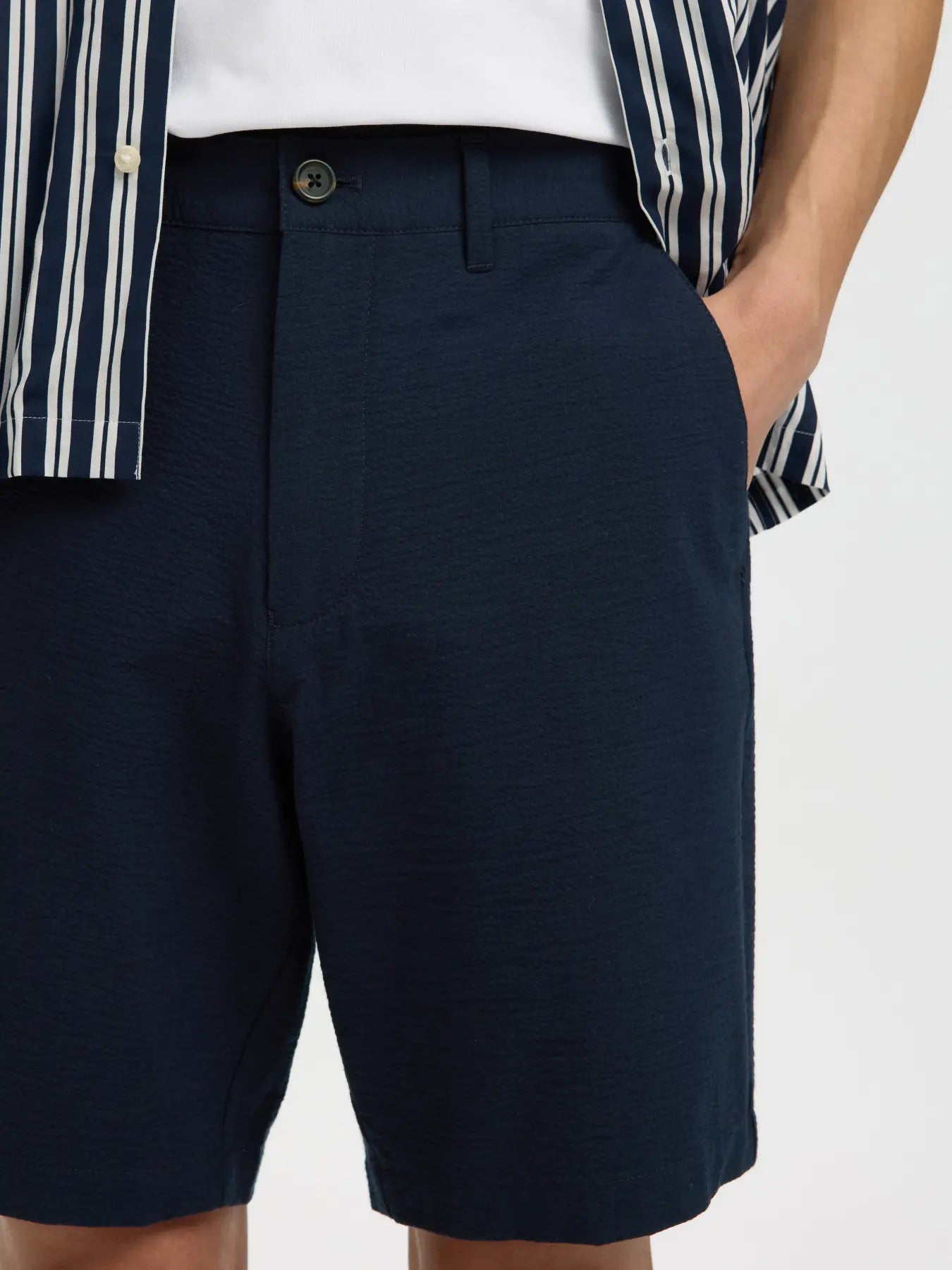 KARL SEERSUCKER SHORTS