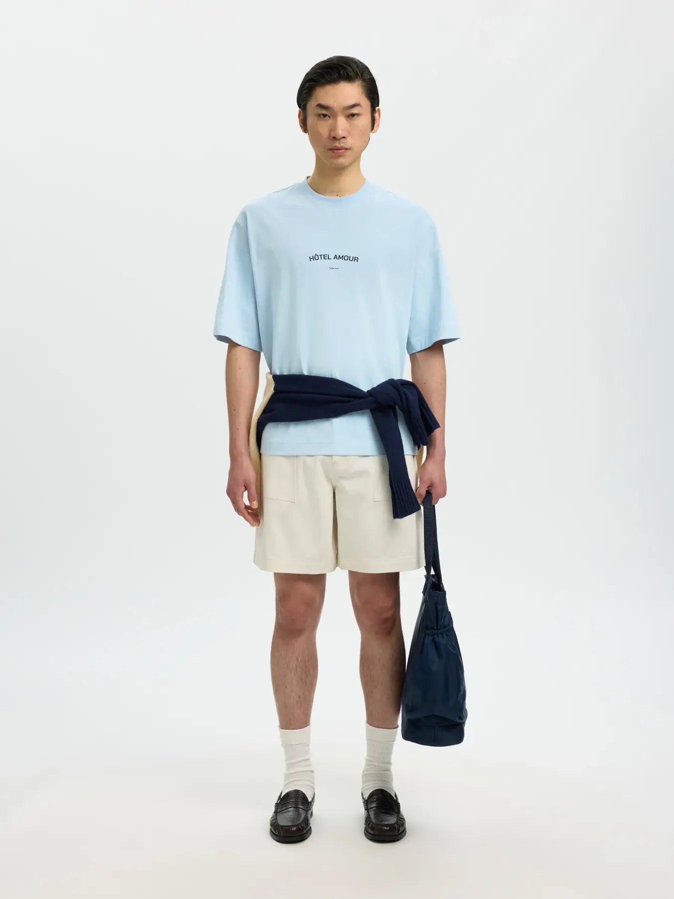 LIAM BOXY TEE X HOTEL AMOUR