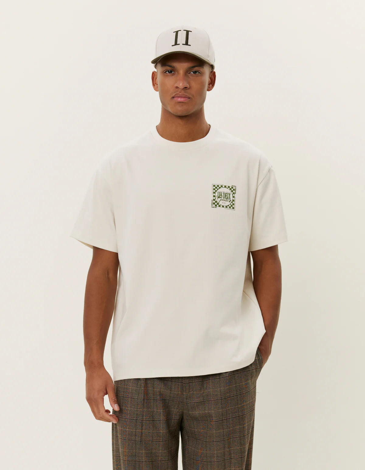 GOODS T-SHIRT