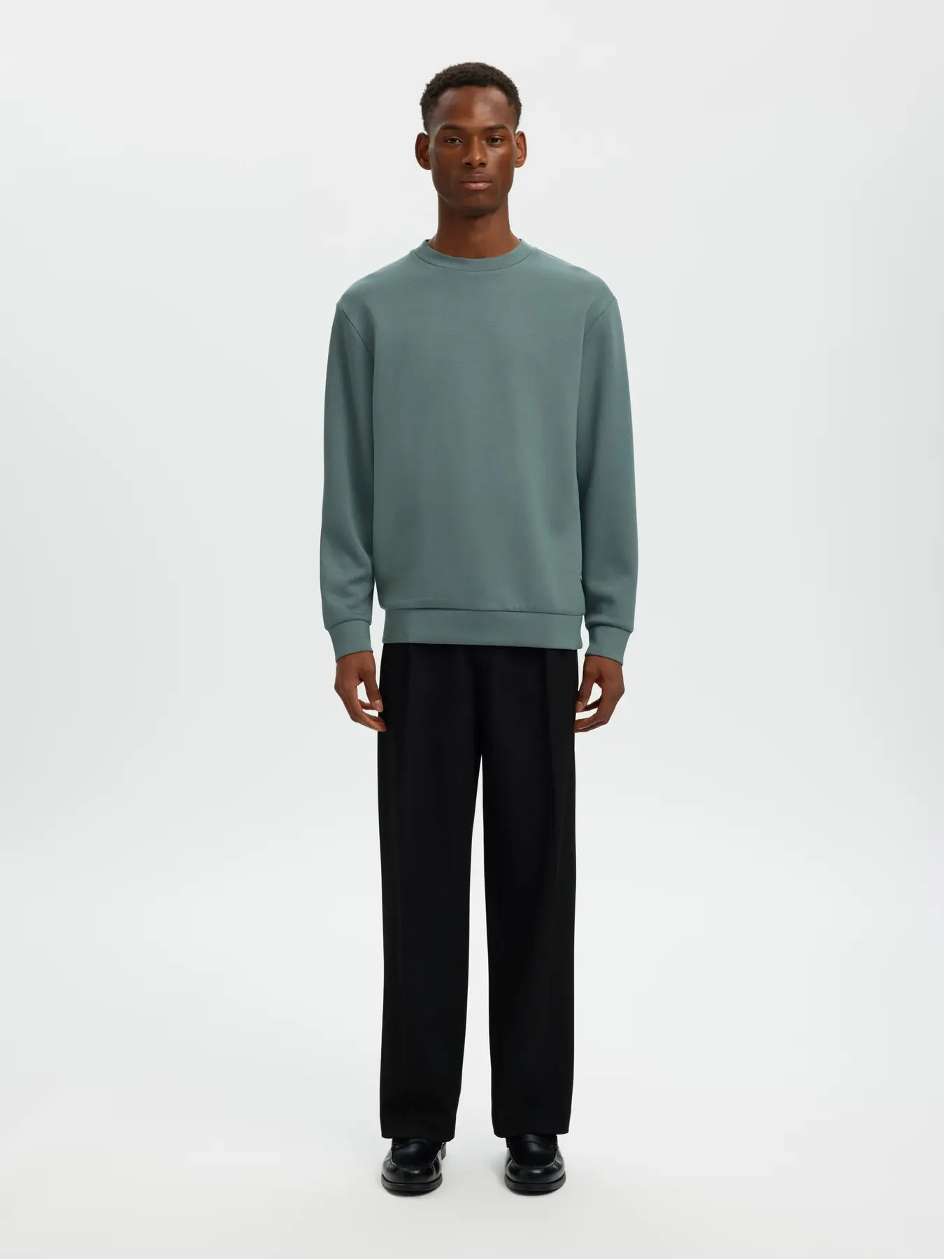 FINN FLEX LOOSE PANTS