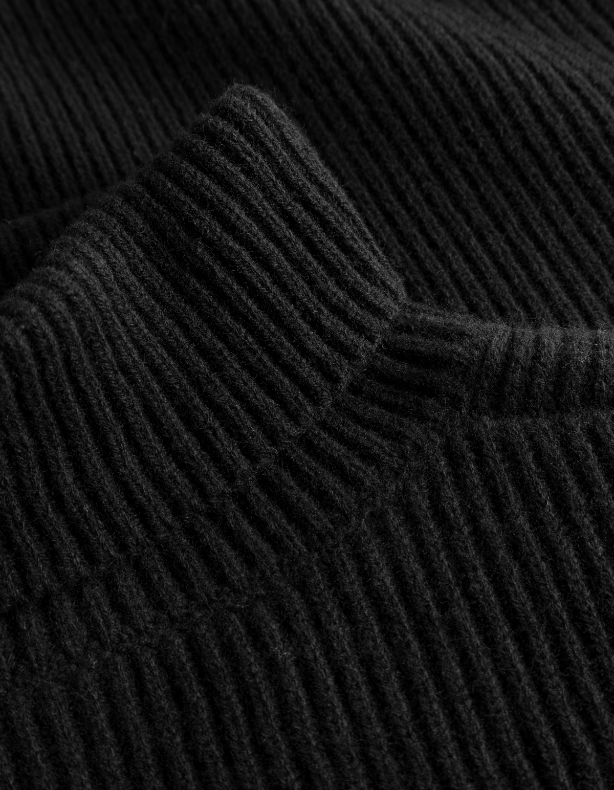 EDDIE WOOL ROLLNECK KNIT