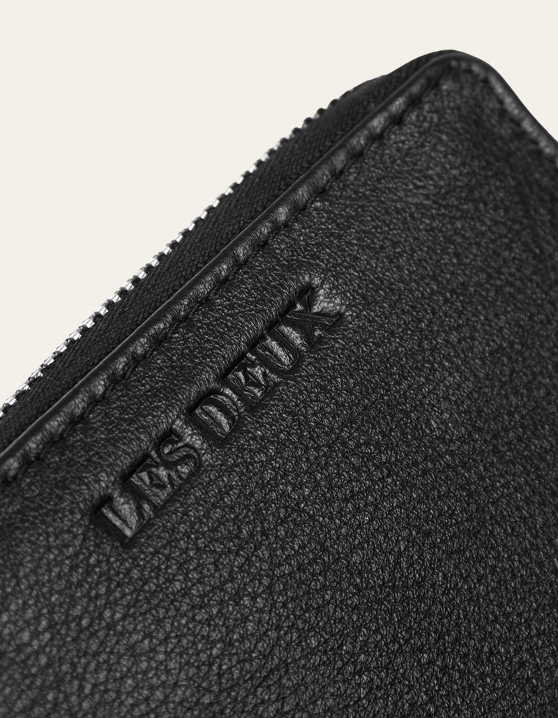 LEATHER ZIP WALLET