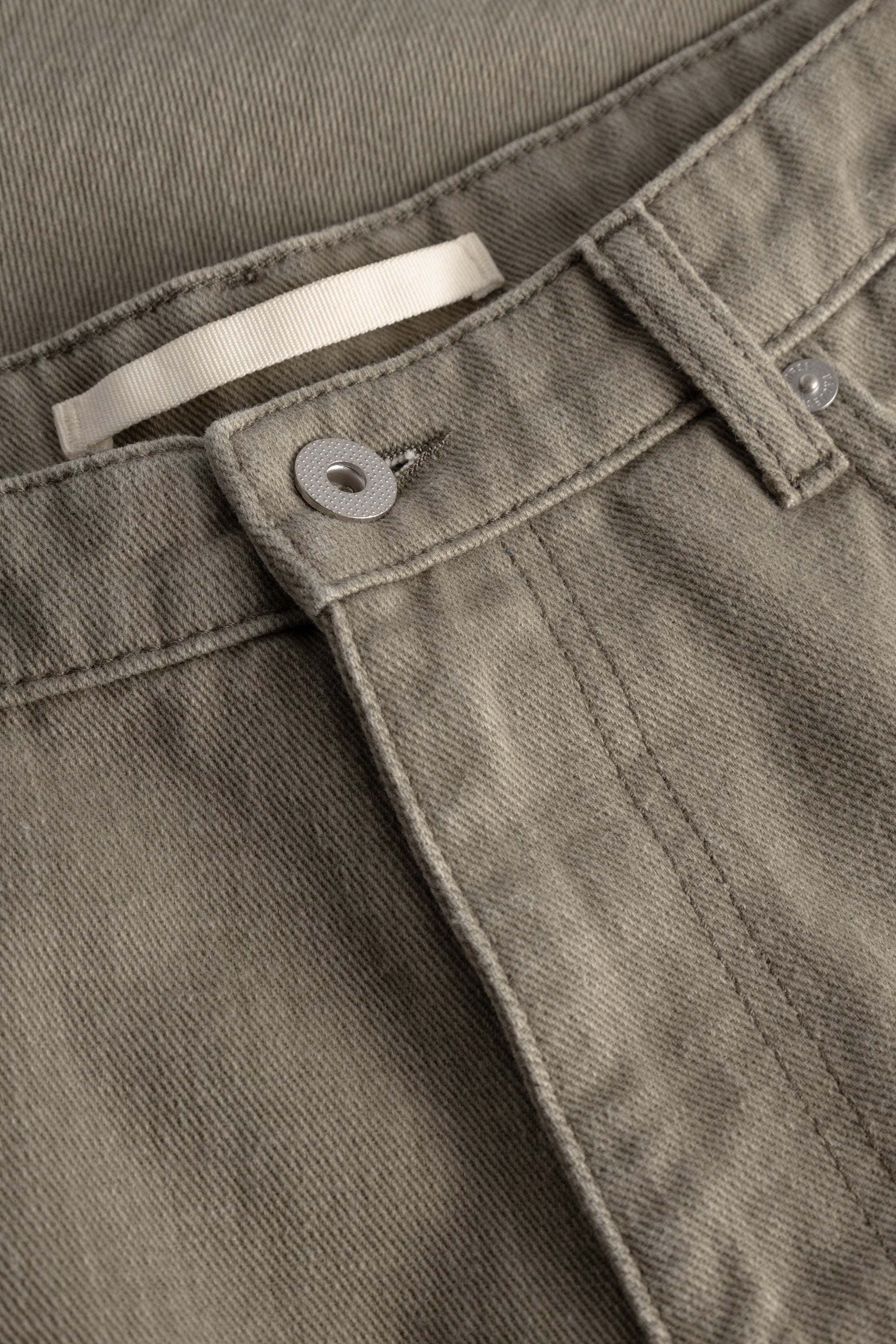 KORSHAVN RELAXED DYED TWILL SHORT