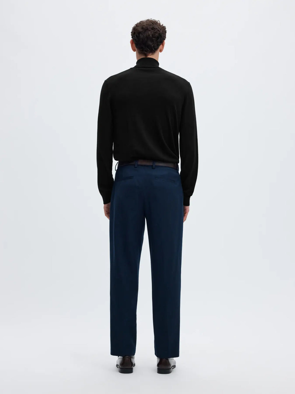 TRAY KNIT MERINO ROLL NECK