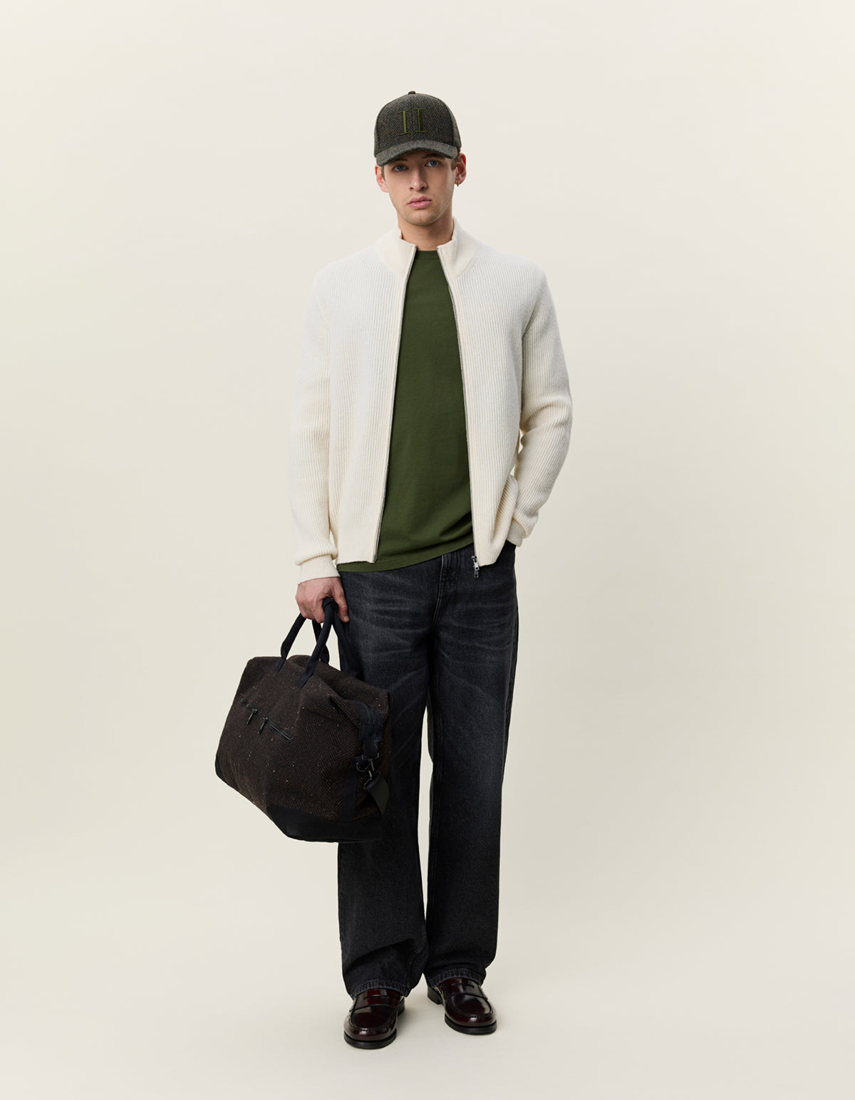 WOOL RIB ZIPPER KNIT